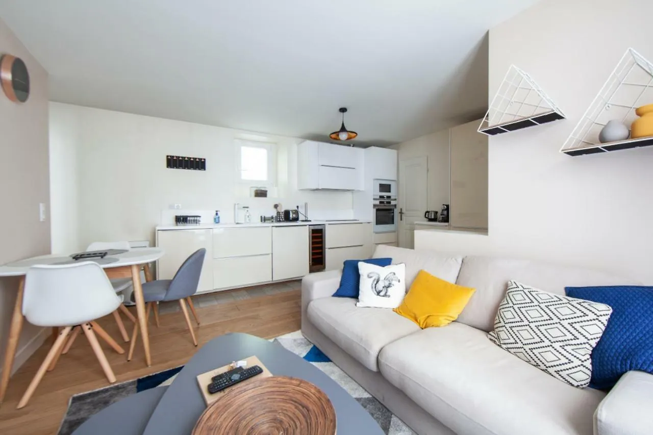 Luckey Homes - Rue Germain Pilon *