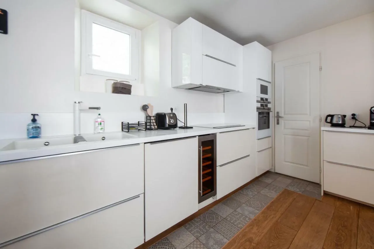 Luckey Homes - Rue Germain Pilon Apartamento *